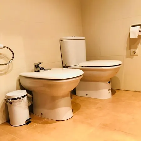 La Caixeta Apartment *